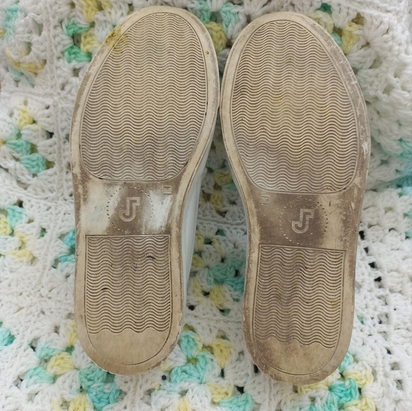 Joshua's Sanders Women’s Rainbow Smile White Slip-On Shoes Size 35 EU - Picture 8 of 16